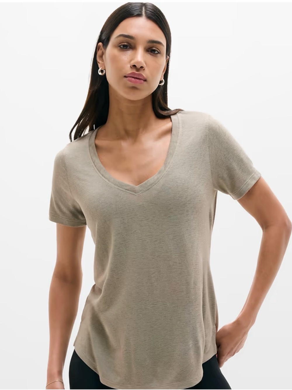 Athleta Breezy Scoop V-neck Tee in Willow / Size L
